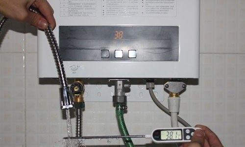 万宝热水器E6故障排除指南（解决您家热水器遇到的E6问题）