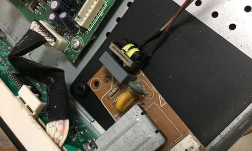 电视硬件维修指南（解决电视硬件问题的必备知识与技巧）