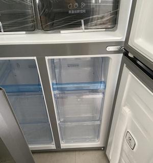 如何正确清洁以容声冰箱冷藏室（让你的冷藏食品始终保持新鲜的秘诀）