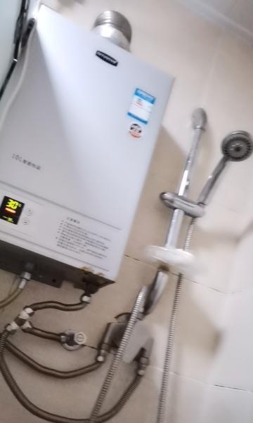 热水器安装排空的正确方法（了解热水器安装排空的步骤及注意事项）