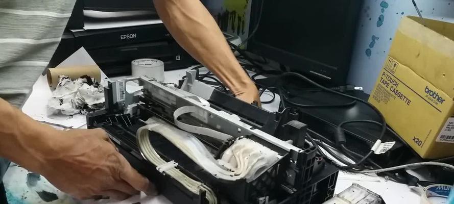 探讨复印机连续进纸故障的原因及解决方法（从硬件故障到操作错误）