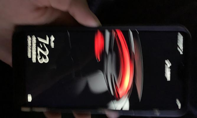 手机对镜拍照出现重影的原因是什么？