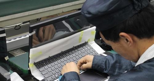 电脑内存卡雷神安装方法？